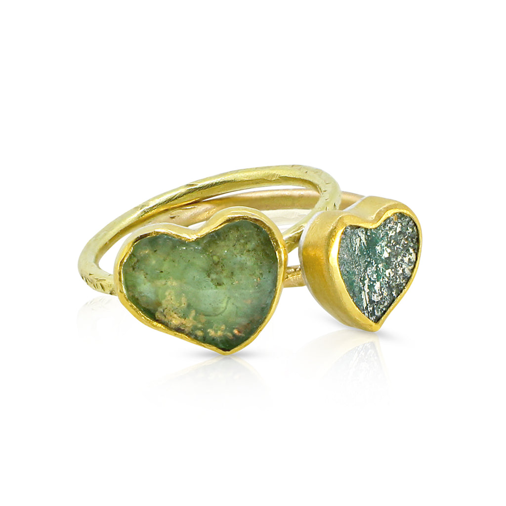 Amara – 22K Gold & Roman Glass Ring